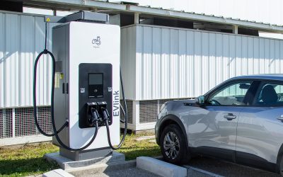 Ny snabbladdare från Schneider Electric