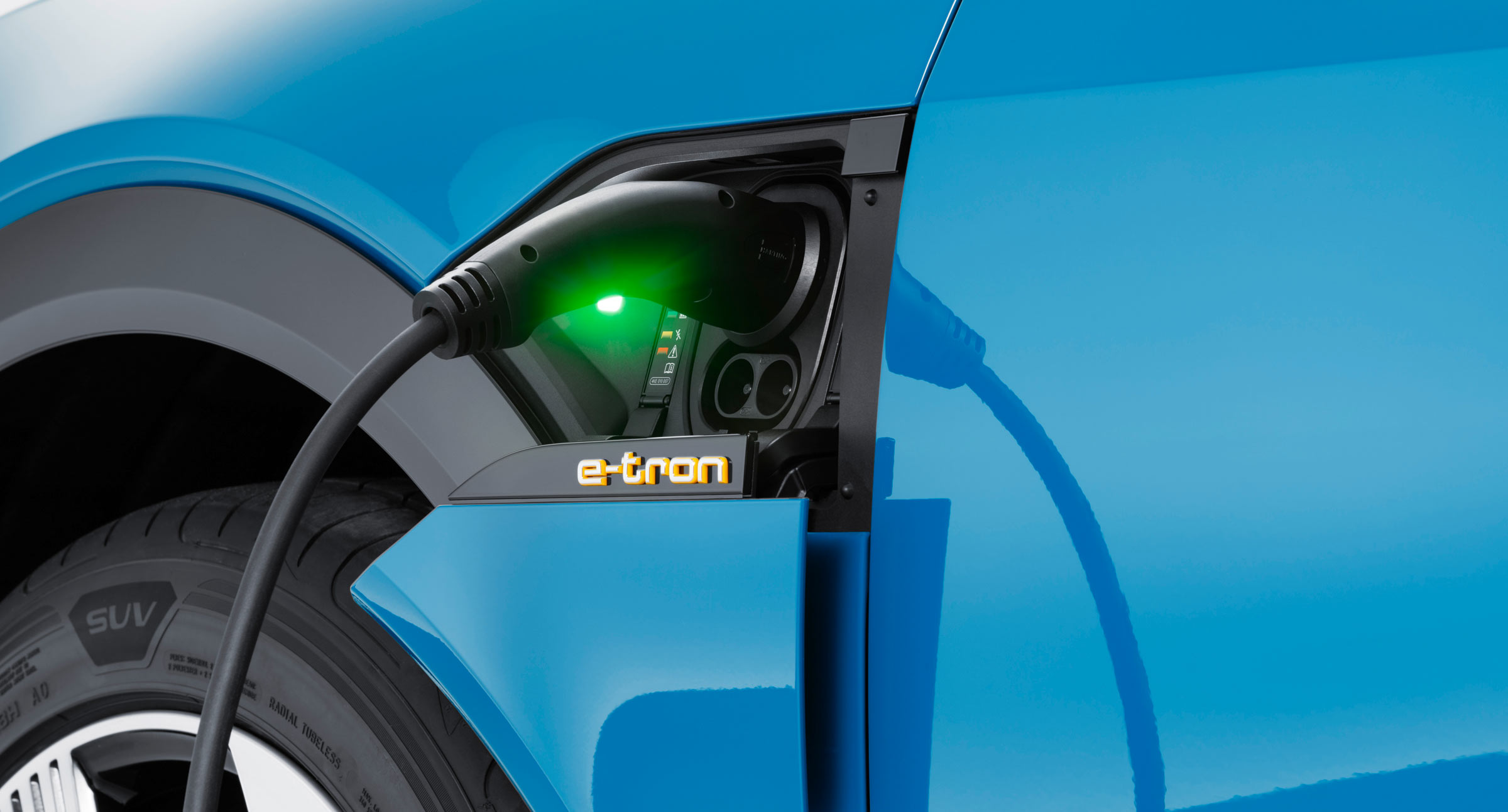 etron_2400